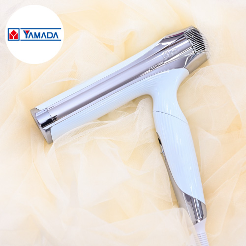 ヤマダデンキ テックランドのリファのヘアドライヤーのイメージ画像