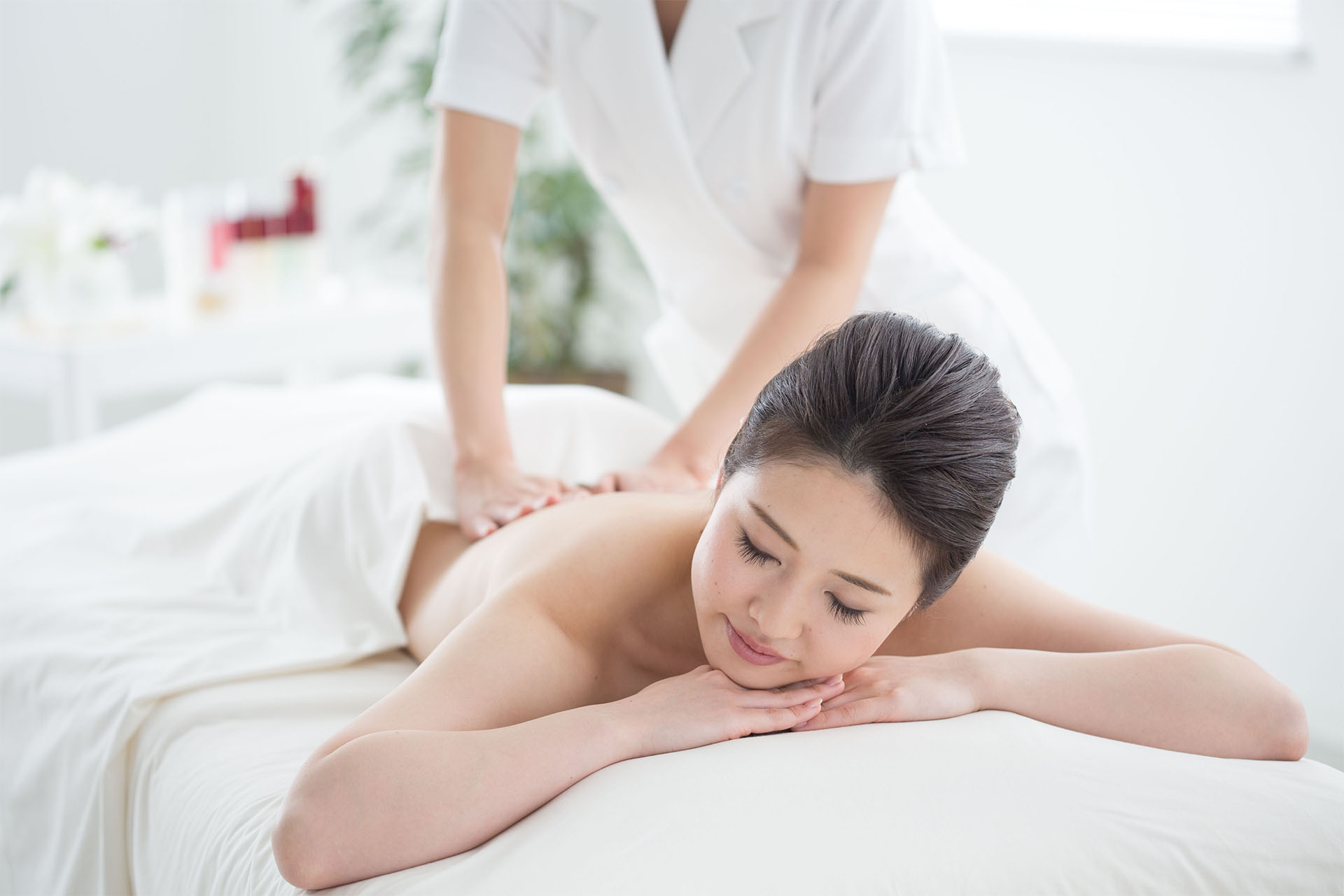 エステティック ミス・パリの「10月入学生受付中！」の画像